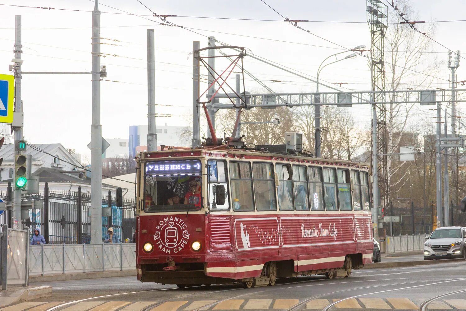 Romantic tram пермь улица ленина фото Perm, 71-605 (KTM-5M3) ВК-1 - Photo - Urban Electric Transit