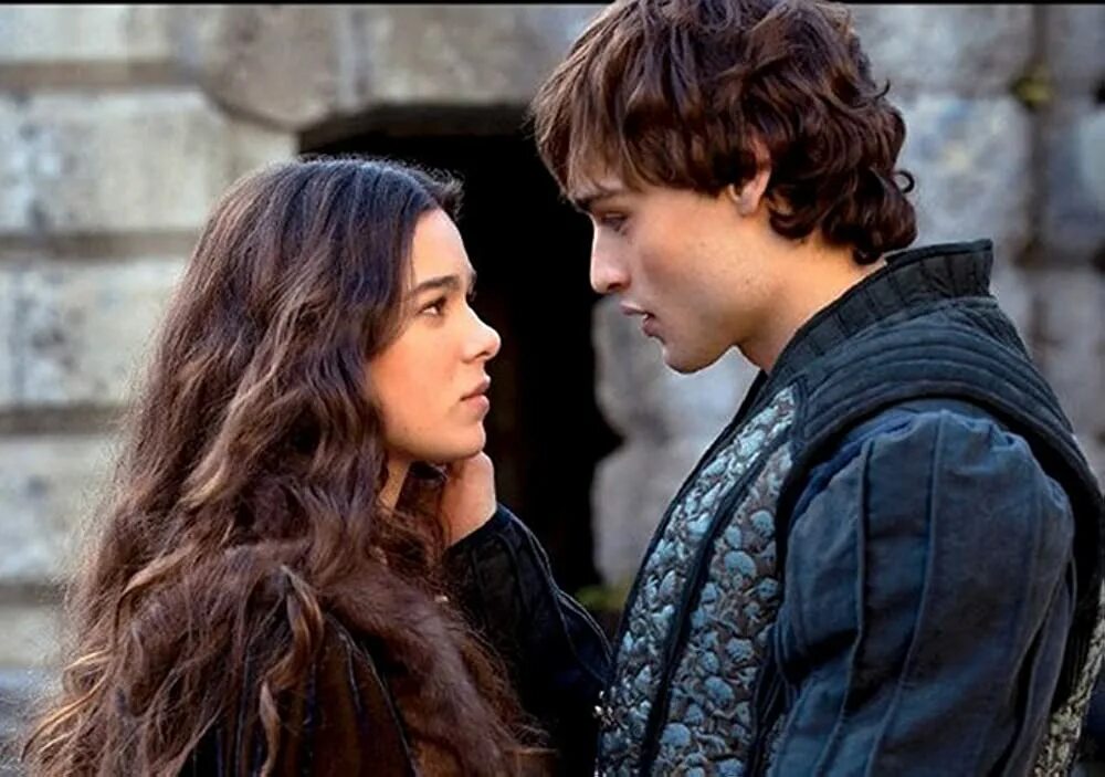 Romeo и juliet ул космонавтов 56 фото Douglas Booth