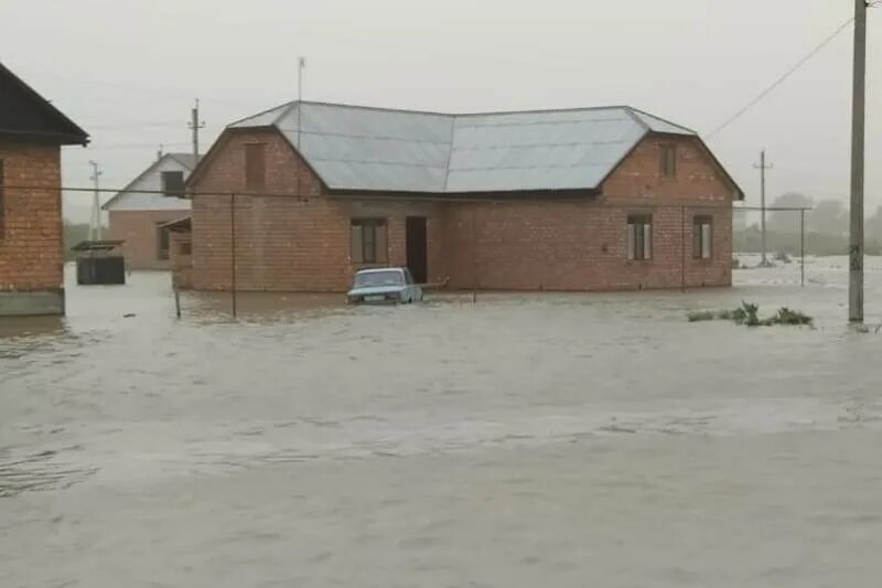 Room cafe республика дагестан село тарумовка фото В селе Тарумовка вышедший из берегов пруд подтопил около 20 домов Молодежь Дагес