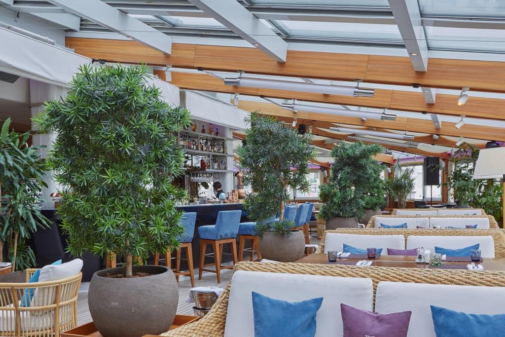 Rose bar международная ул 8 фото Rose Bar Россия, Москва - фото, отзывы, адрес, цены, меню - BrewMapp