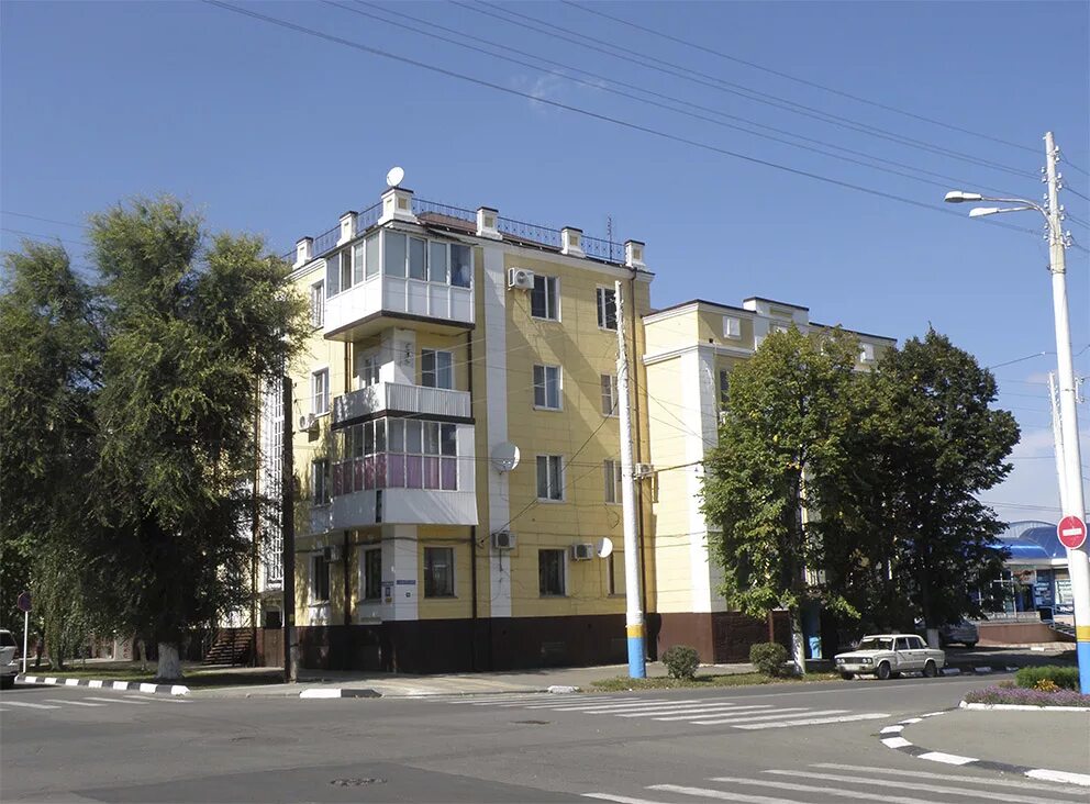 Rostic s комсомольская ул 116 армавир фото Файл:Жилой дом, Армавир, Комсомольская 111.jpg - энциклопедия "Знание.Вики"