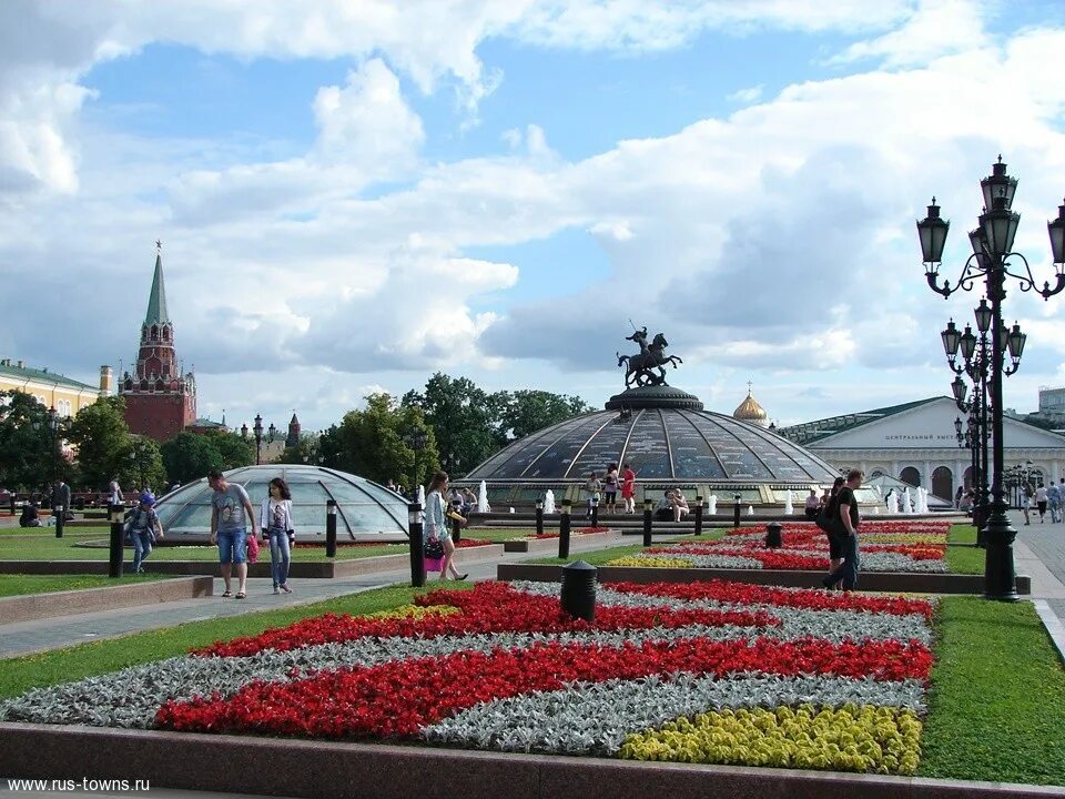 Rostic s москва манежная площадь фото Манежная площадь что есть: найдено 83 картинок