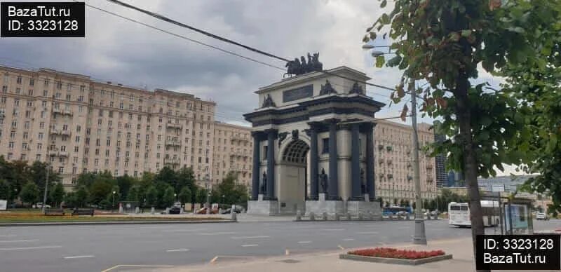 Rostic s площадь победы 1 барнаул фото Фотографии 3-комнатной квартиры на продажу в Москве по адресу площадь Победы, 1Б