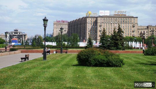 Rostic s площадь победы 1 барнаул фото Площадь победы дом - фото