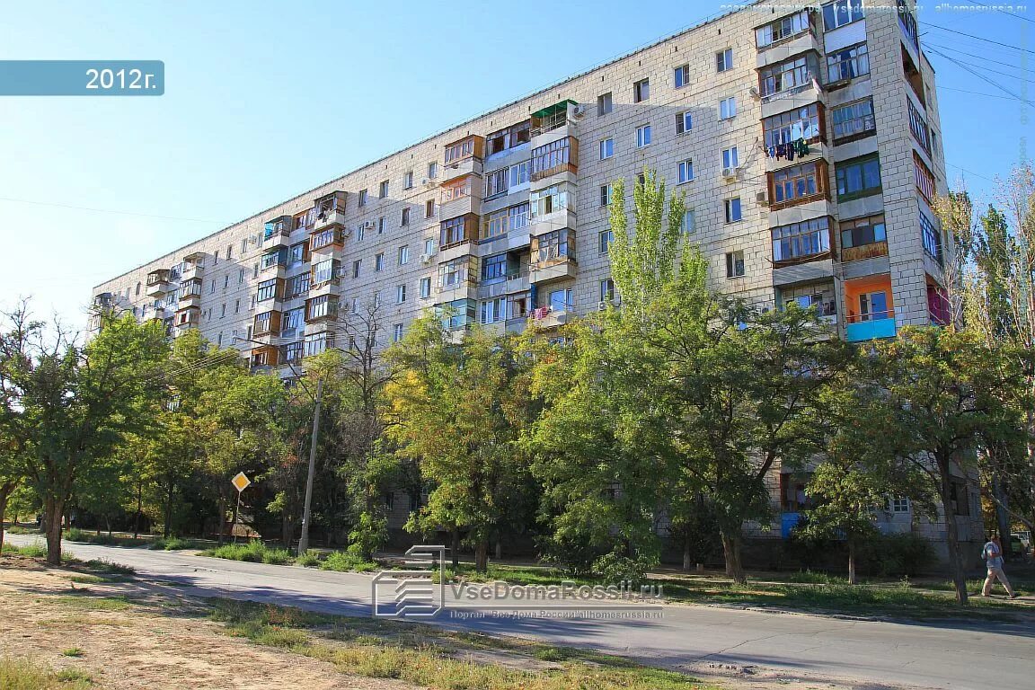 Rostic s площадь труда 10 волжский фото Volzhsky, Truda square house 17. Apartment house