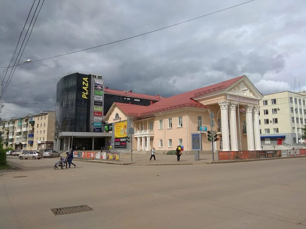 Rostic s просп ленина 41а октябрьский фото Панорама: Дворец молодёжи, дом культуры, просп. Ленина, 37, Октябрьский - Яндекс