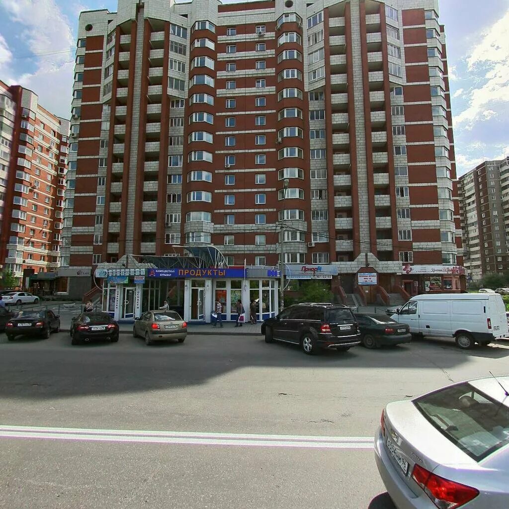 Rostic s ул академика шварца 1 фото Улица Академика Шварца, 4 на карте Екатеринбурга, ближайшее метро Ботаническая -