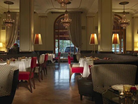 Rotonda lounge большая морская ул 39 фото Astoria Cafe - Picture of Astoria Restaurant, St. Petersburg - Tripadvisor