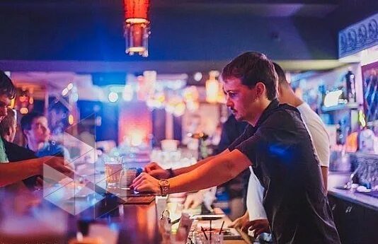 Roxy свердловский просп 51а челябинск фото Клуб Театро-Бар в Центральном районе: официальный сайт и контакты, фирма "Клуб Т