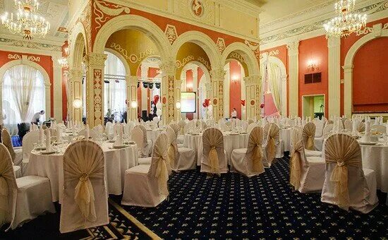 Royal hall 1 микрорайон западный фото Больше не работает: Роял Холл, ресторан, Москва, Беговая улица, 22 - Яндекс Карт