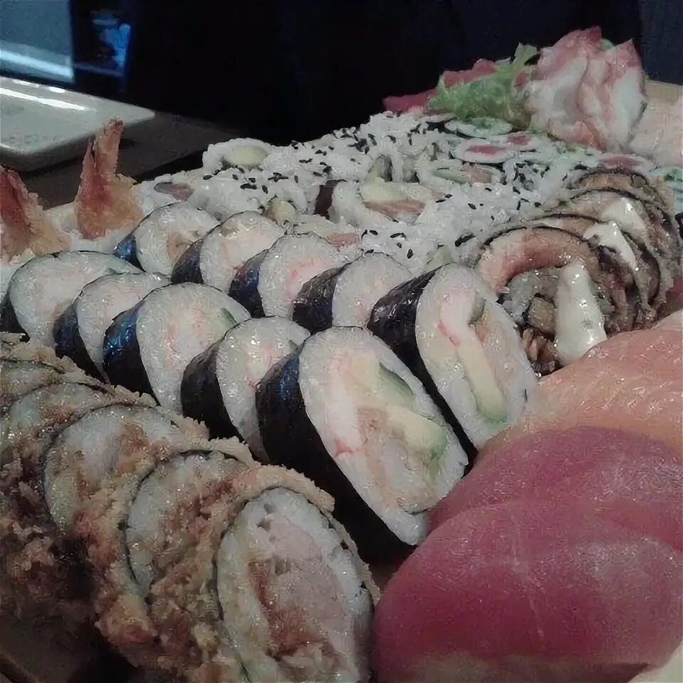 Royal суши октябрьская ул 277а фото Photos at Royal Sushi - Japanese Restaurant in Knokke