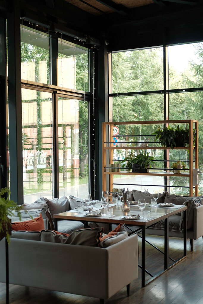 Royalthai ул притомская набережная 7 фото Aviator, restaurant, Kemerovo, ulitsa Pritomskaya Naberezhnaya, 7 - Yandex Maps