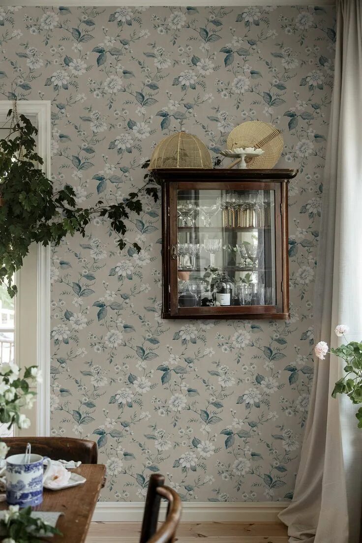 Ruch my cottage обои в интерьере Laura`s Cottage, 3576, Beige wallpaper Cottage wallpaper, Wallpaper living room,