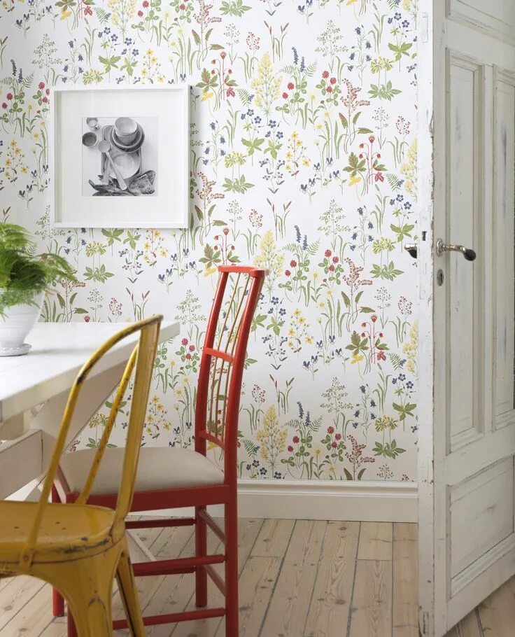 Ruch my cottage обои в интерьере Sandberg Decoración de unas, Papel pintado flores, Decoracion de interiores