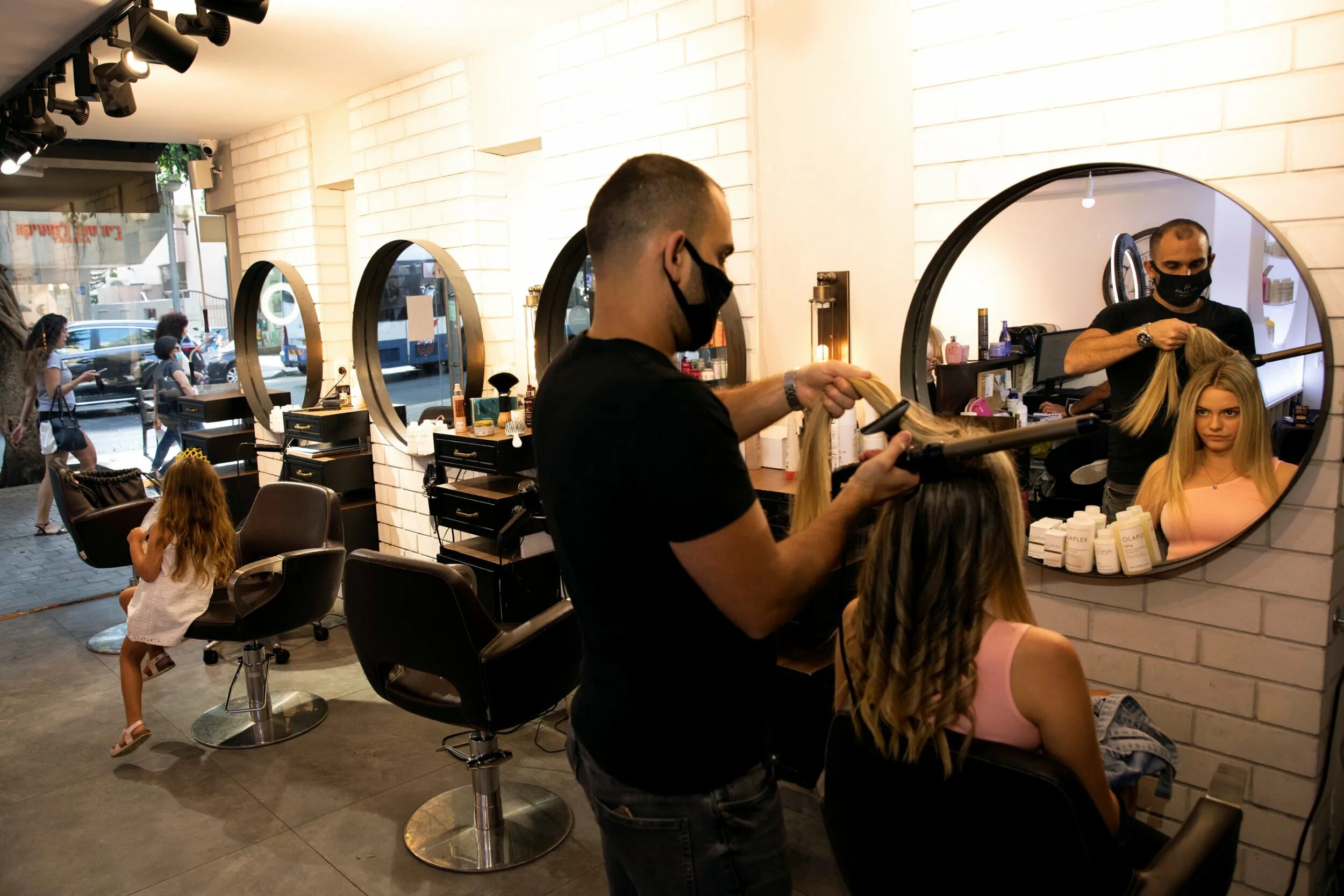 Rudenko hairdresser ул мира 200 фото What Are The Guidelines For Hair Salons During The Covid 19 Pandemic - Design Id