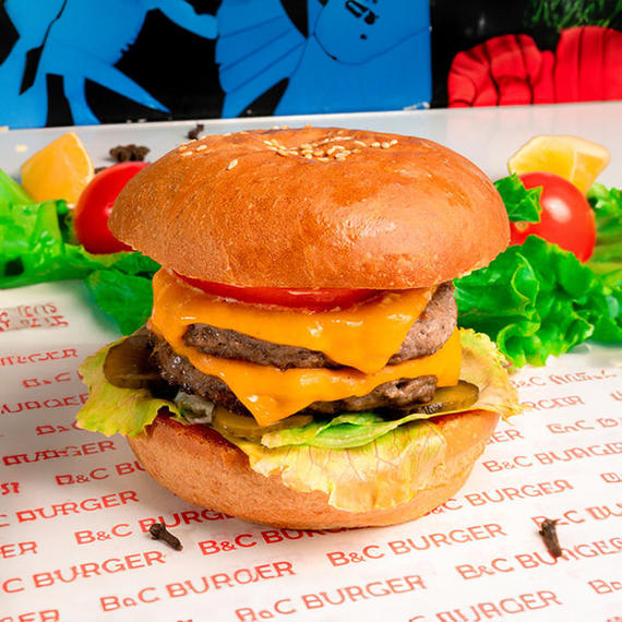 Rvaный бургер уральская ул 61а фото B&C Burger Мухита в Уральске