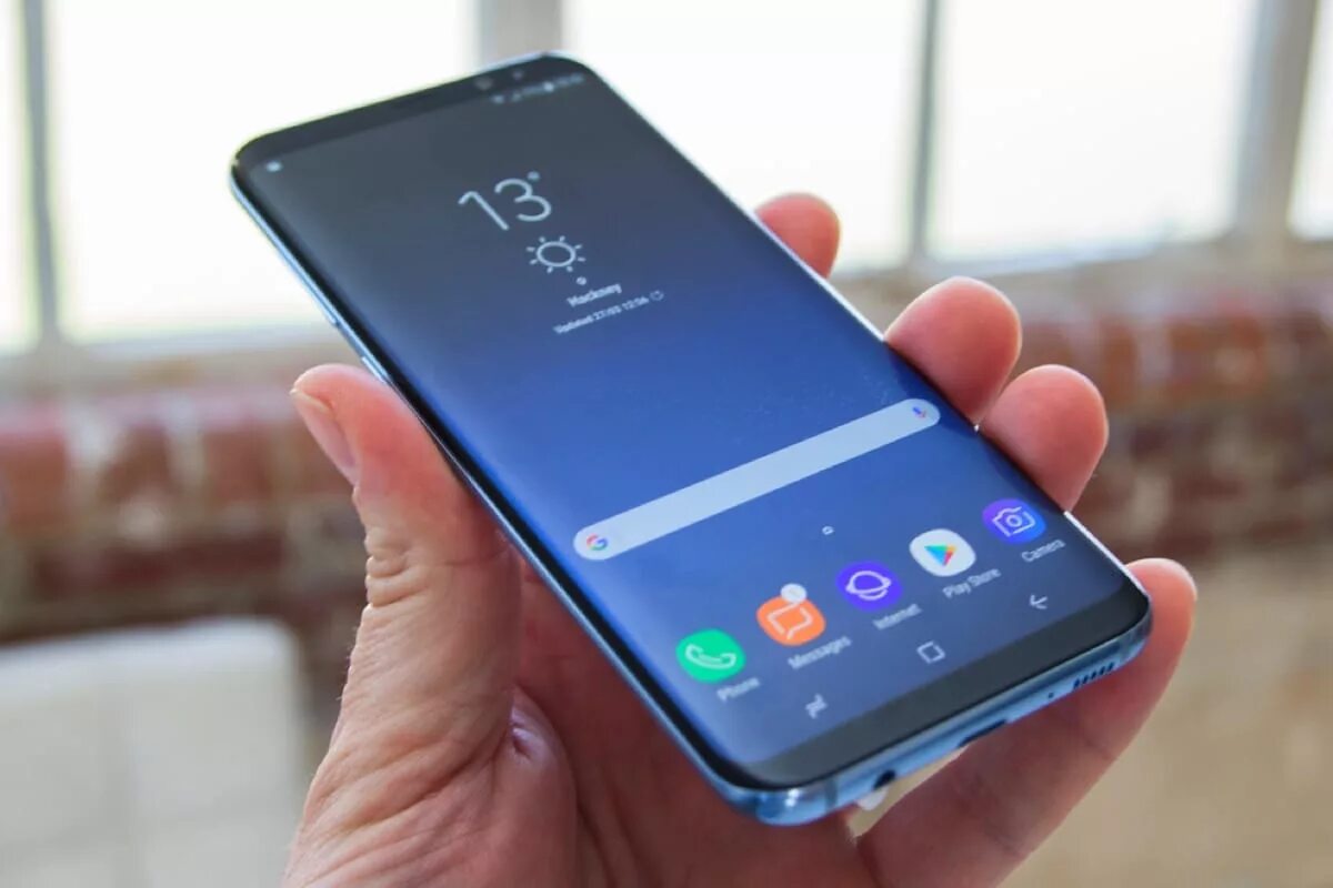 S 8 фото Samsung Galaxy S8 подешевел до уровня бюджетных смартфонов - Smartflix