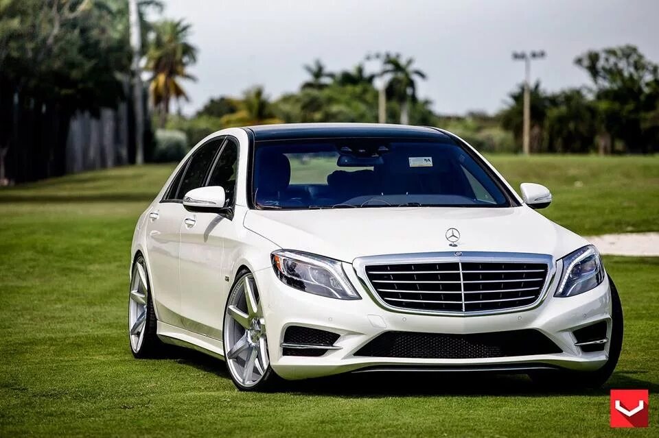 S класс 222 фото Mercedes Benz W222 #Vossen - World Installer Magazine на DRIVE2