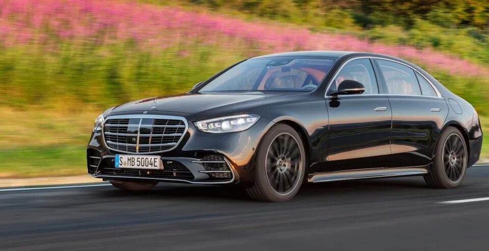 S класс фото Mercedes-Benz представляет автономную парковку - DRIVE2