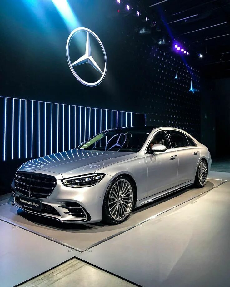 S класс фото W223 is the most beautiful S-Class in the history! I am sure about it. And you? 