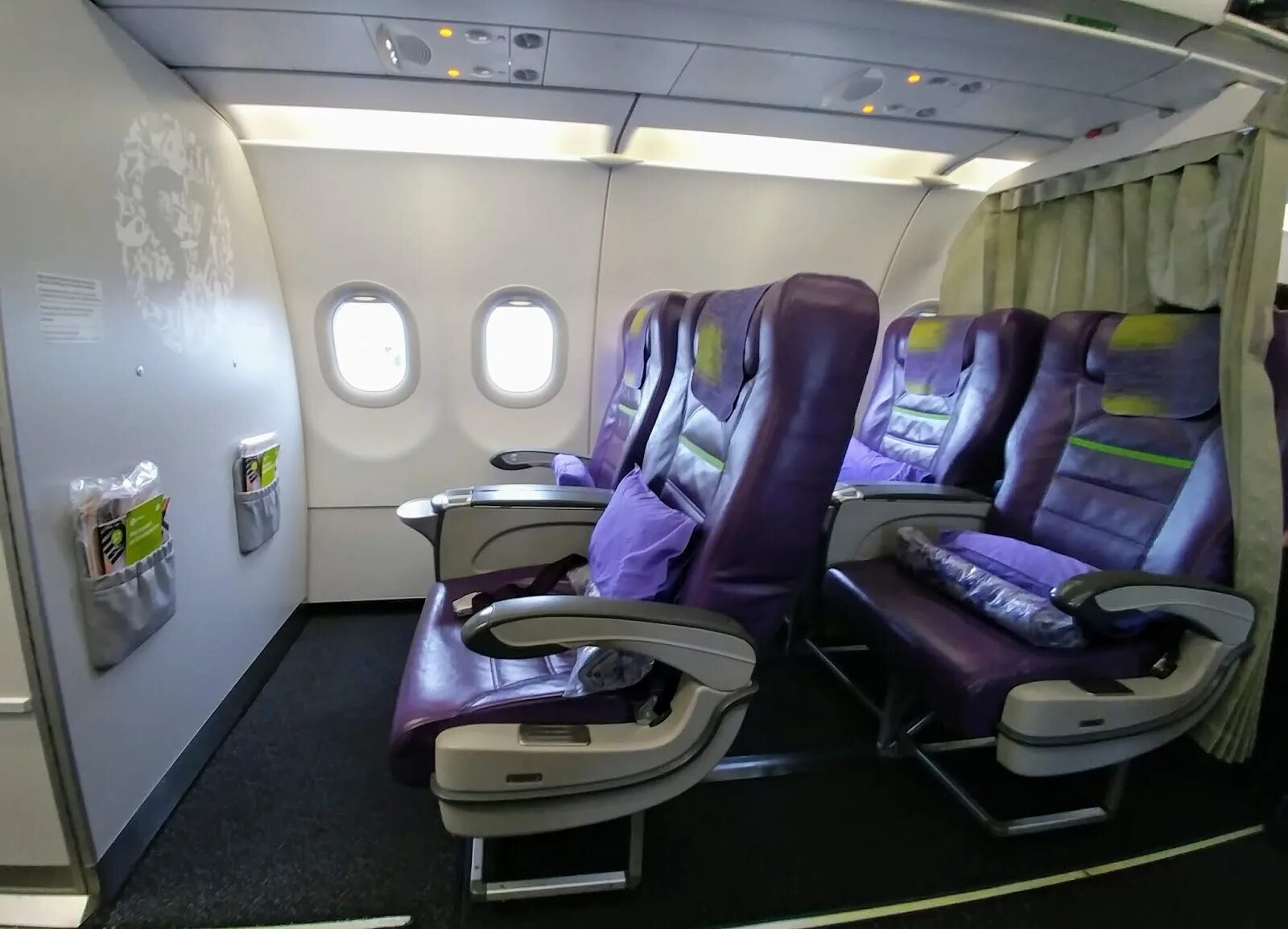 S7 бизнес класс фото First class 7 - Аэроэкспресс бизнес класс фото.