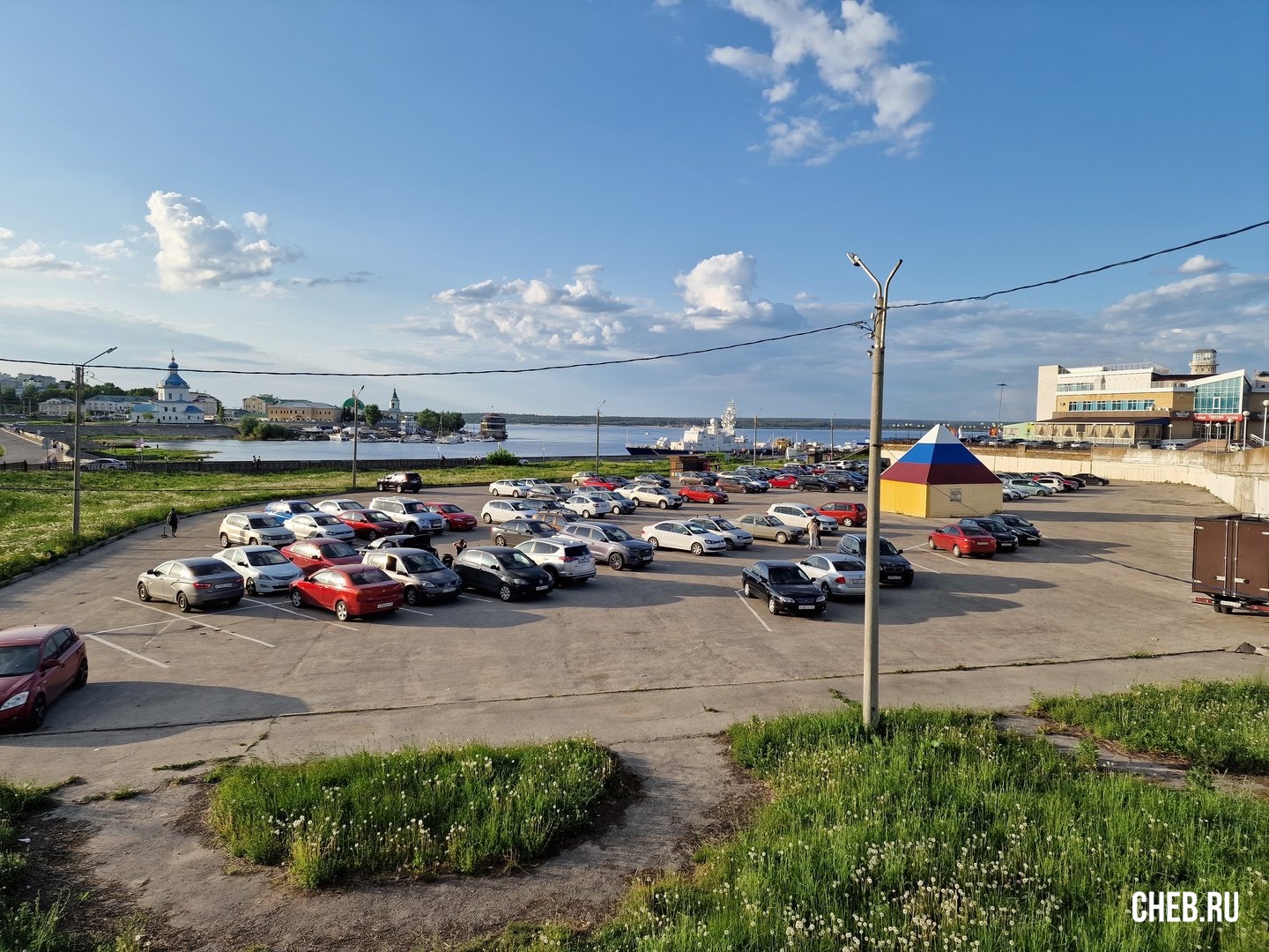 Saga площадь речников 5 калининский район фото площадь Речников 1А - Чебоксары (Автостоянка)