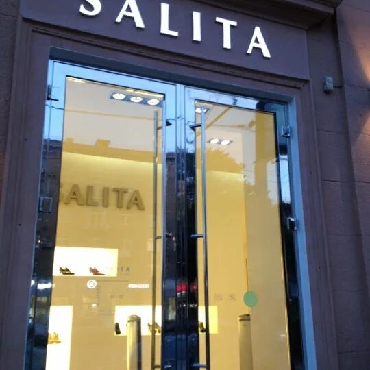 Salita ленинский просп 18 москва фото Photos at Salita - Нескучный Сад - 14 tips