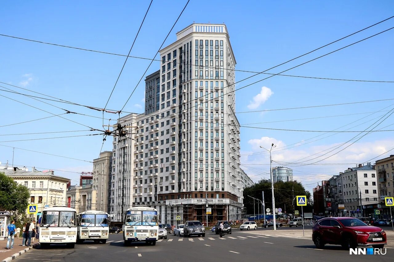 Salon svoboda площадь свободы 7 фото Площадь свободы здания