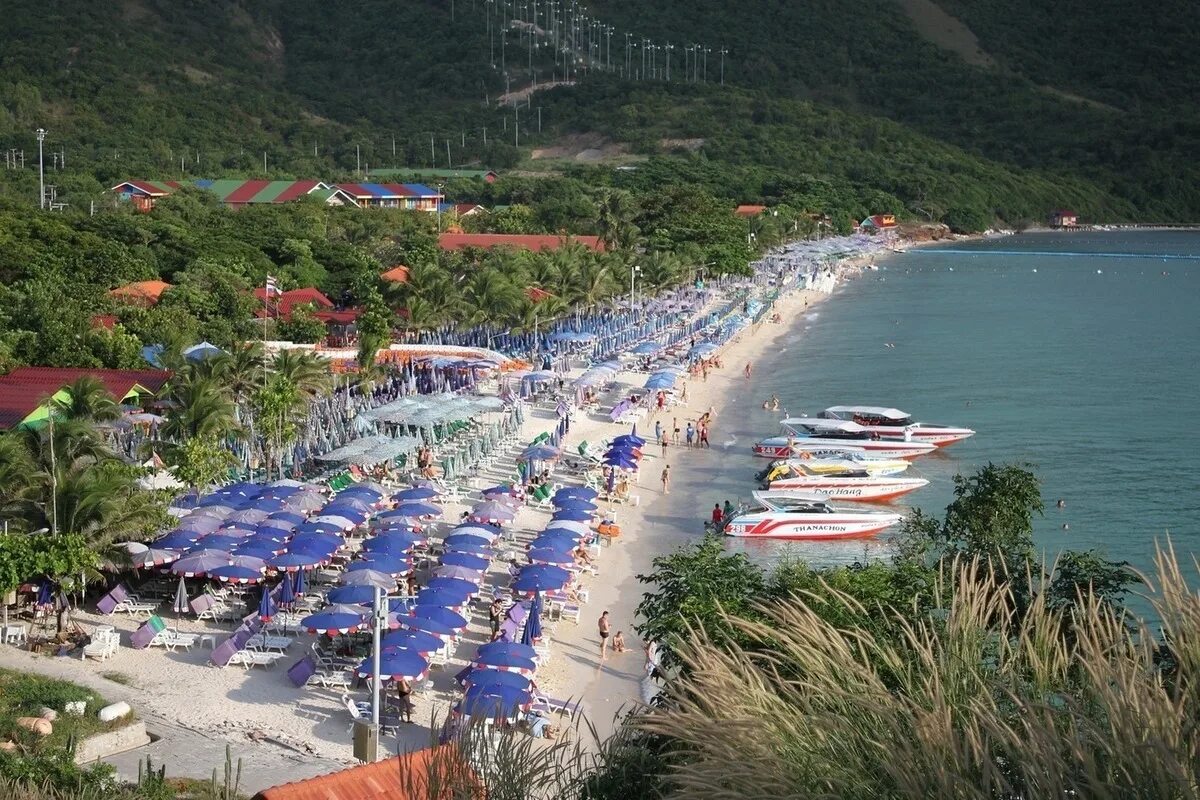 Samae beach chon buri остров лан фото СМИ: россиянина нашли мертвым в Паттайе - МК
