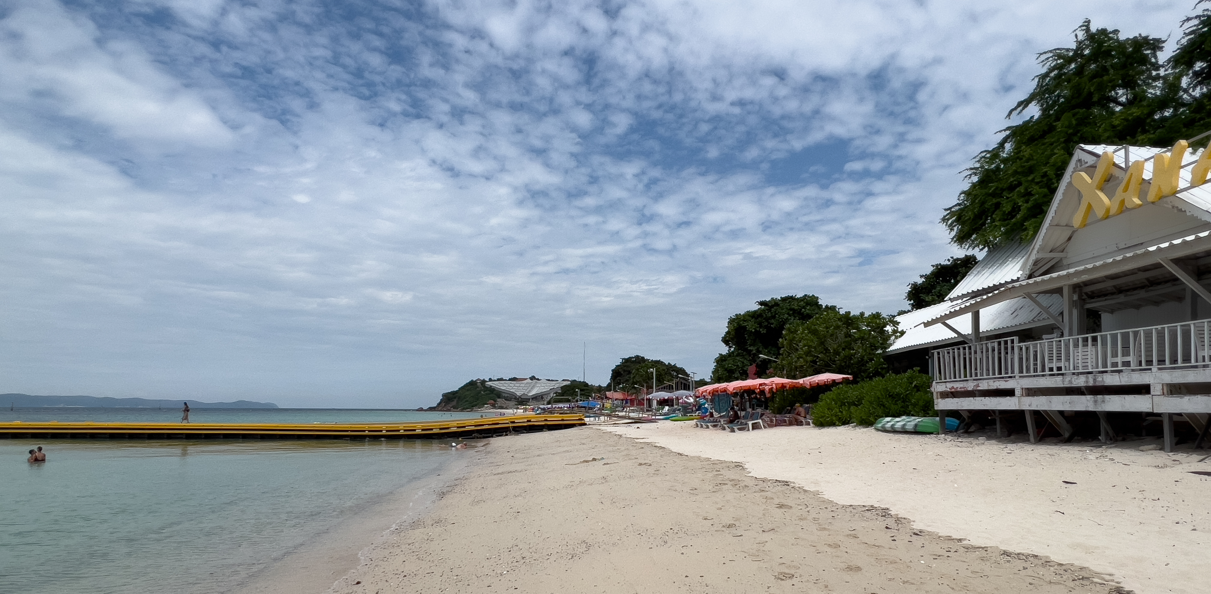 Samae beach chon buri остров лан фото File:Samae Beach, Ko Lan 0001.jpg - Wikimedia Commons