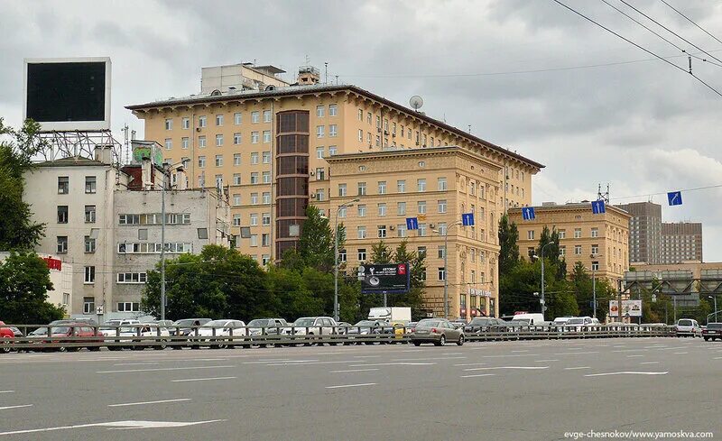 Samovarus просп мира 7 западный район фото Хрущев построил "Дом аферистов" на проспекте Мира