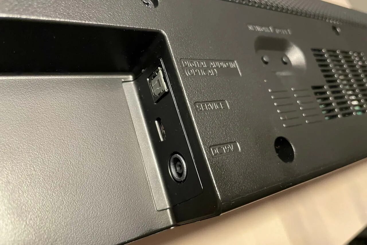 Samsung hw 930d подключение к телевизору Обзор саундбара Samsung HW-Q800A Максимальный эффект присутствия от звуковой пан