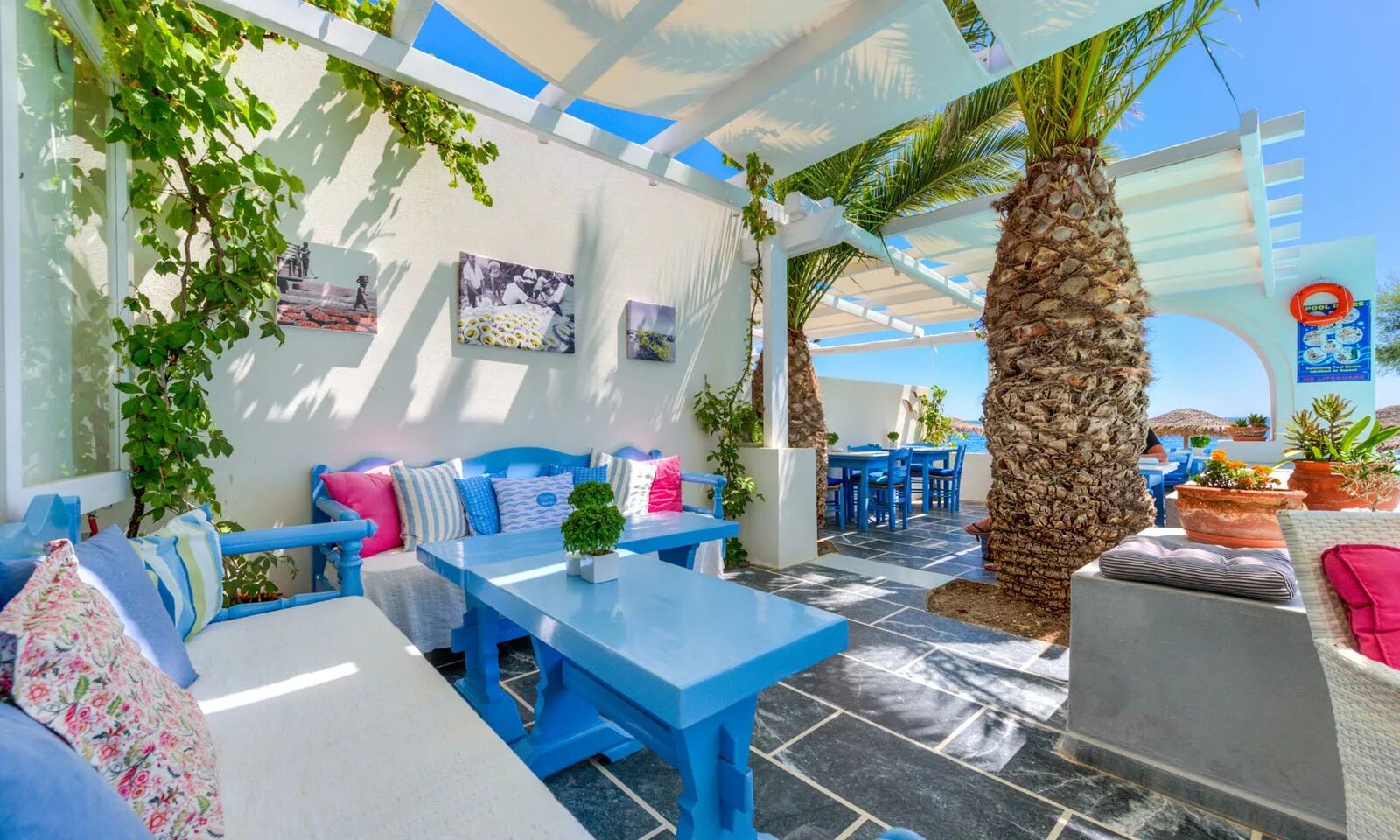 Santorini ленинский просп 42б фото Manto Hotel RESTAURANT-DAY-(9)