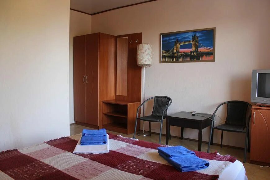 Santorini ул чайковского 3а микрорайон гагарина фото Отель Санторини, Лоо, Сочи, цены от 2200 руб. 101Hotels.com