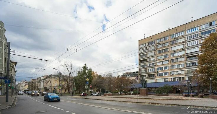 Sarkissian ул пречистенка 30 2 москва фото Пречистенка Scenes, Views album, Street view