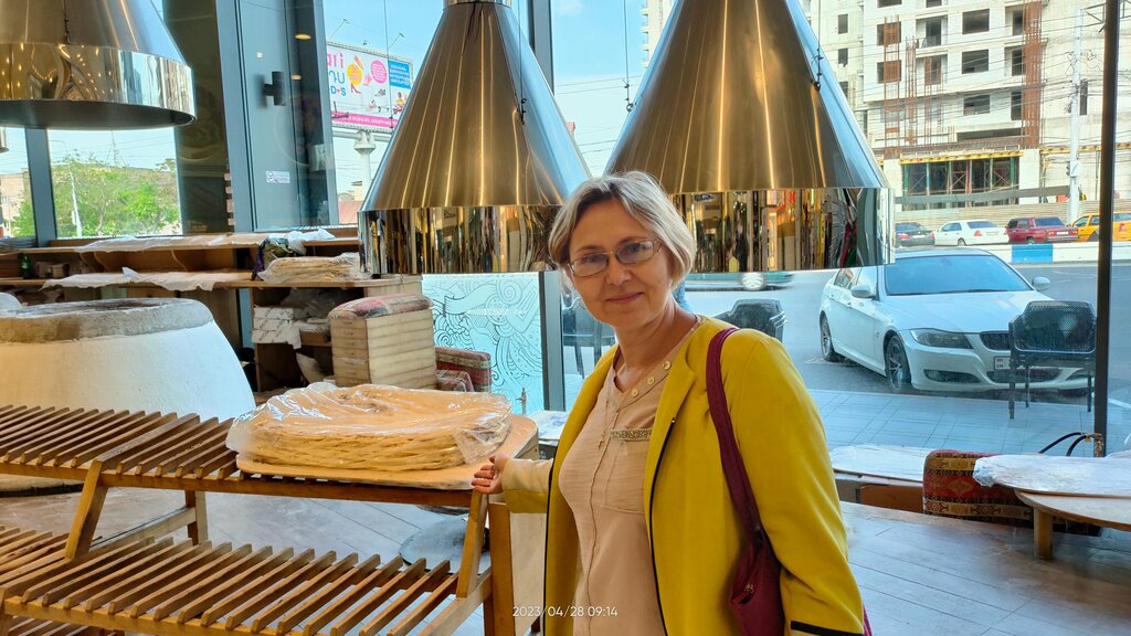 Sas просп аршакуняц 11 1 фото SAS food court, foodmall, gastro market, Yerevan, Arshakunyats Avenue, 11/1 - Ya