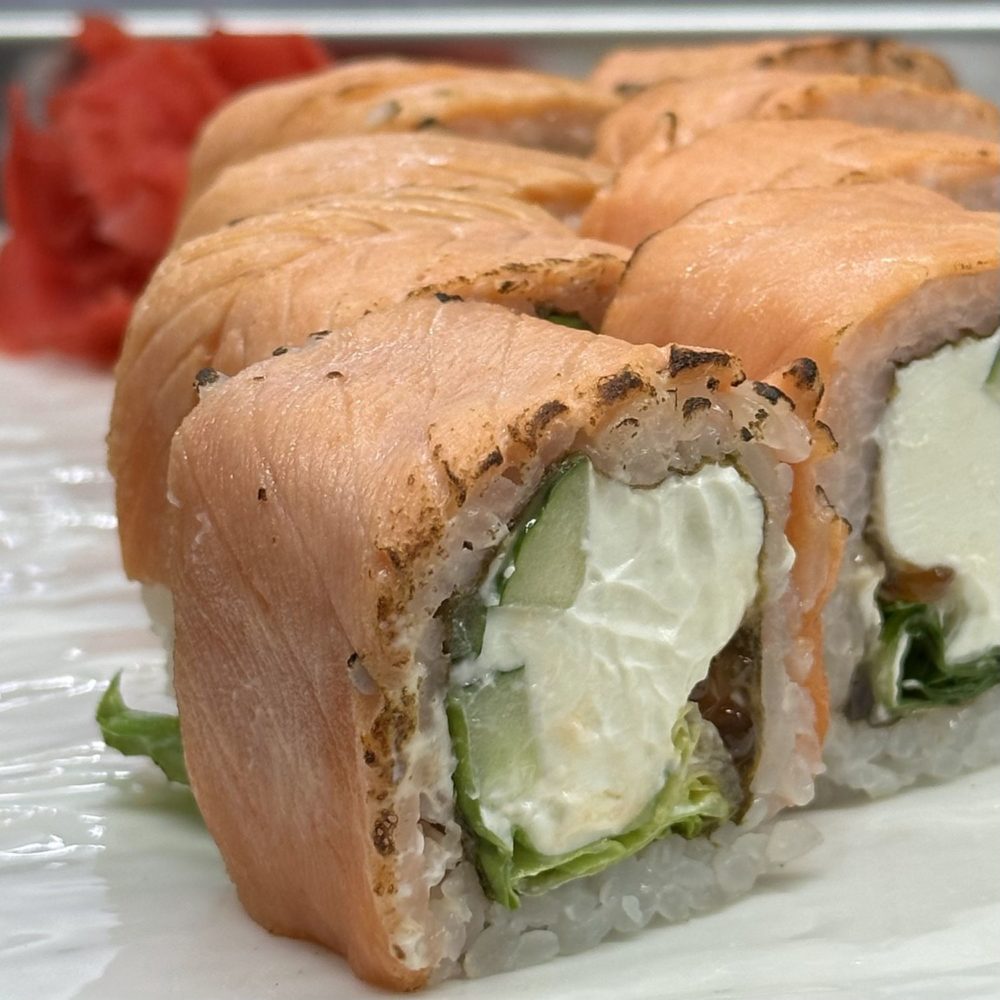 Sashimi ул морских пехотинцев 15а фото Калифорния с лососем " Сашими - онлайн-меню, Астана Кесаева 32а