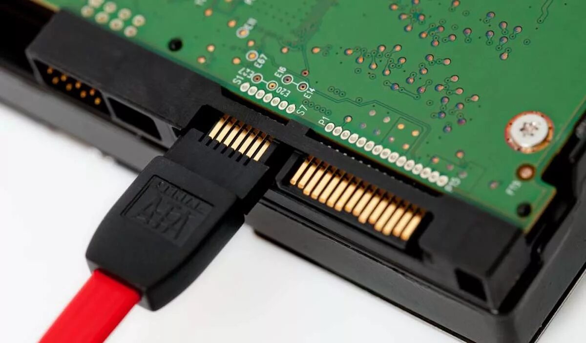 Sata 3 подключение ssd Брянск. Замена жесткого диска на компьютере. Есть и SSD и HDD