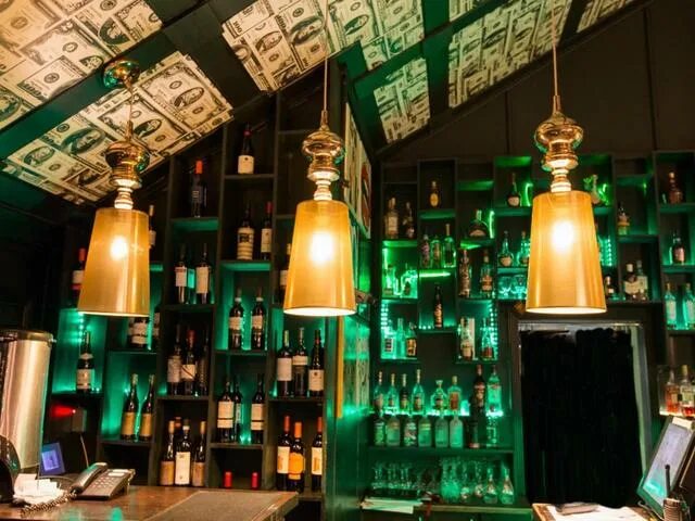 Scrooge bar ул авроры 2 уфа фото Отель Президент-Отель (President-Hotel) 4* (Уфа) - бронирование номеров 2024, це