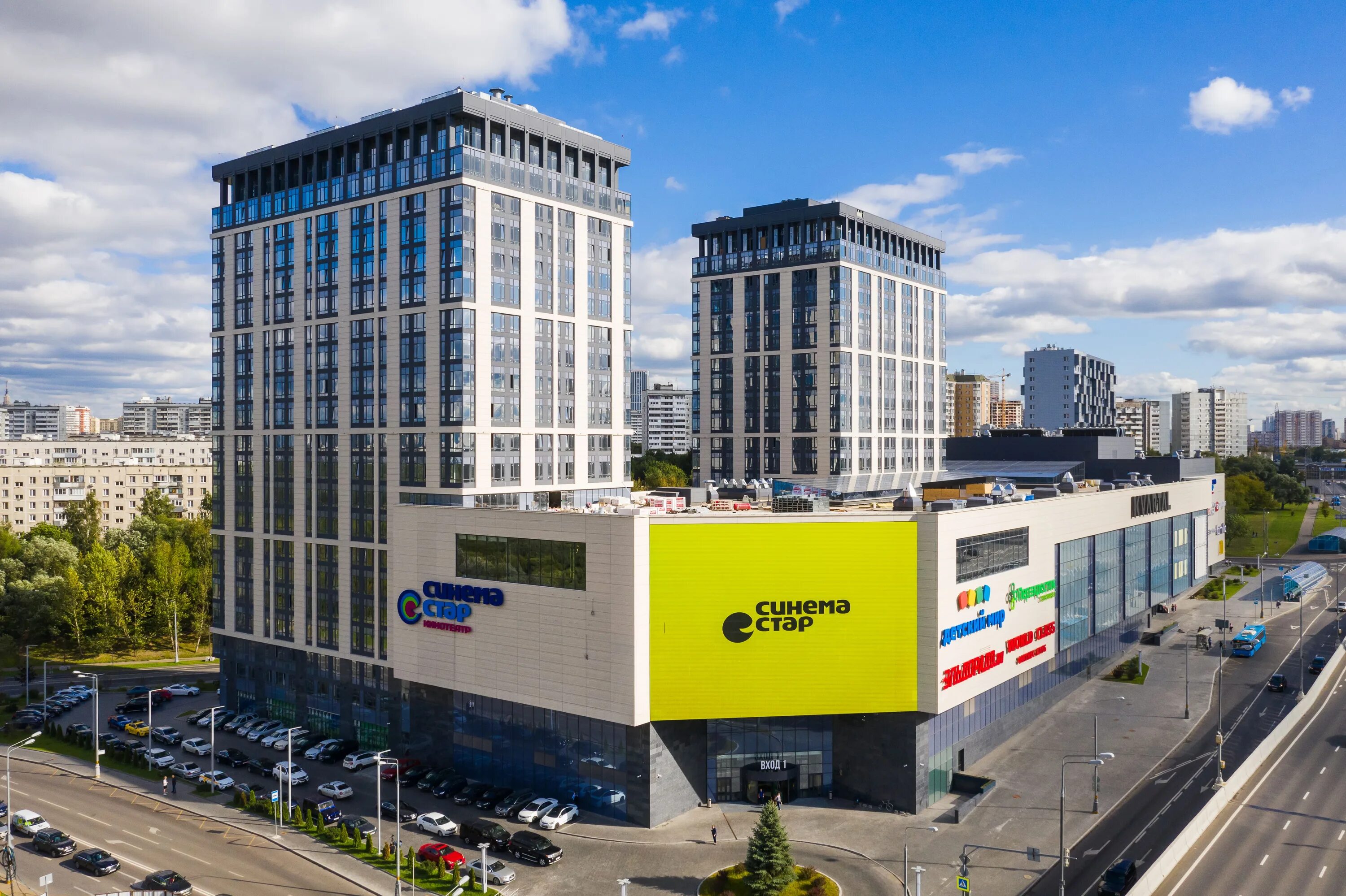 Seasons аминьевское ш 6 фото Panorama: Kvartal West, shopping mall, Moscow, Aminyevskoye Highway, 6 - Yandex 