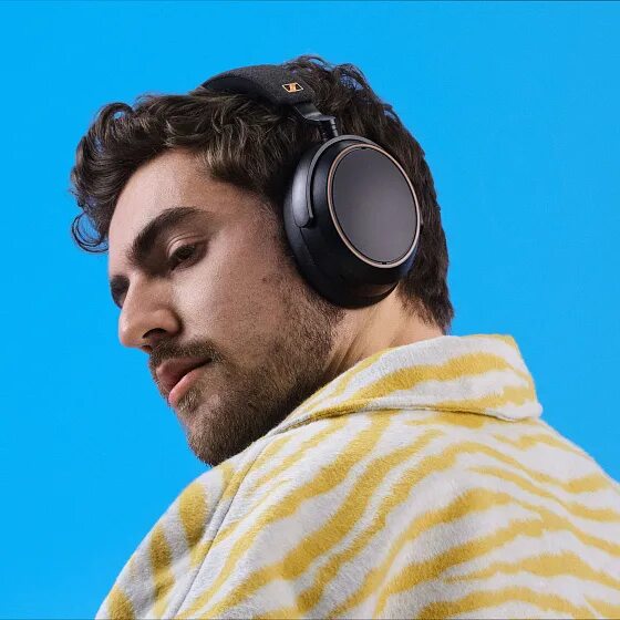 Sennheiser momentum 4 подключение к пк Купить беспроводные наушники Sennheiser Momentum 4 Wireless Black Copper по выго