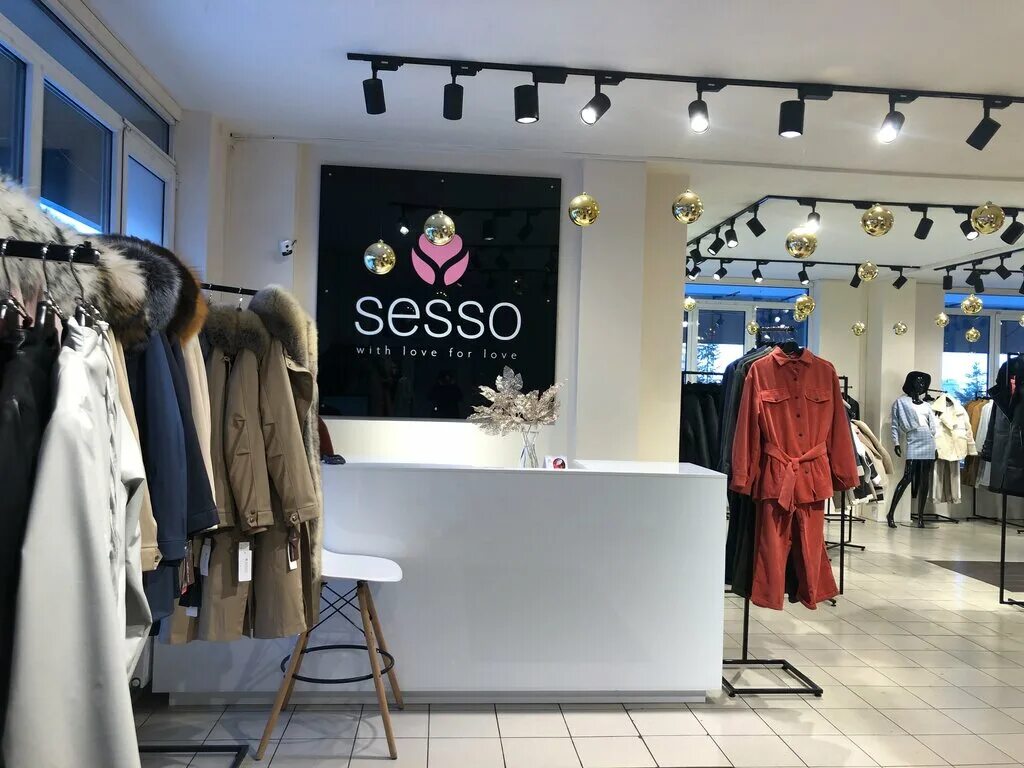 Sesso ул алексеева 39 красноярск фото Sesso Gallery, магазин одежды, ул. Алексеева, 39, Красноярск - Яндекс.Карты