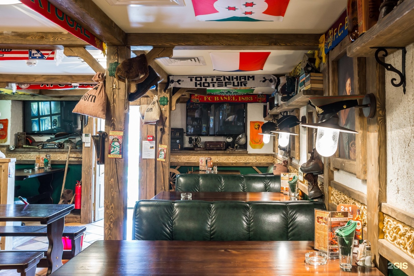 Set bar комсомольская ул 40 фото Beer House, сеть баров, улица Ленсовета, 90, Санкт-Петербург - 2ГИС