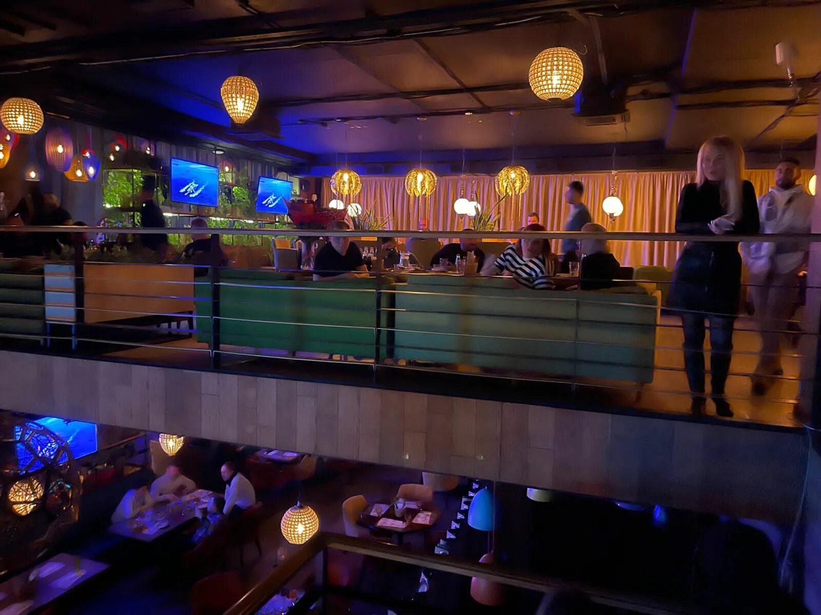 Seven bar ул орджоникидзе 20 фото Три ресторана, два бара и две кальянные: подробности нового рейда Смольного Прои