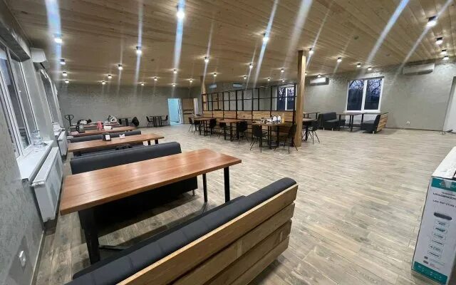 Shale ул 69 я линия 47а фото Park-Otel Shale Hotel в Каменск-Шахтинском 25 отзывов об отеле, цены и фото номе