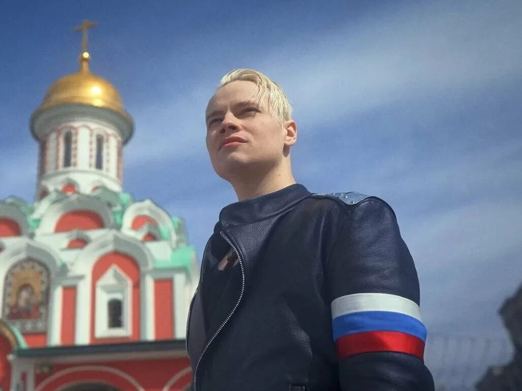 Shaman фото певца Обойдет по популярности "Я русский"? SHAMAN спел новый хит на Красной площади СТ