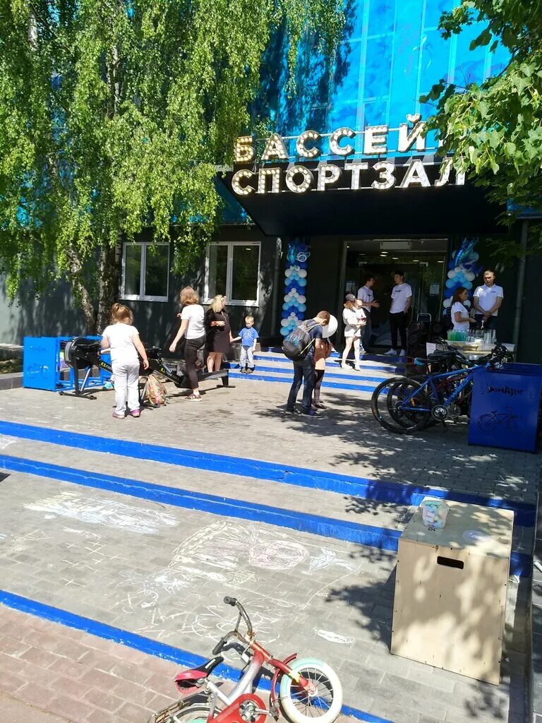 Shark ул гагарина 22а фото Панорама: Shark, спортивный комплекс, ул. Гагарина, 22А, Чехов, Россия - Яндекс.