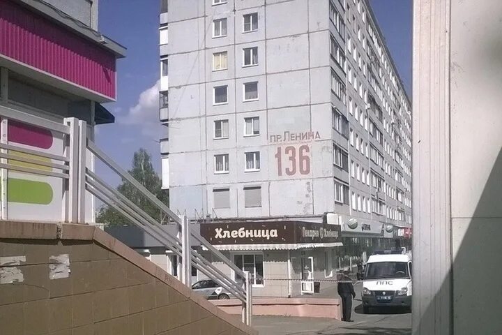 Shelby ул ленина 136 фото В Кемерове полицейские оцепили двор из-за подозрения на взрывное устройство - МК