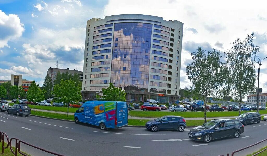 Stomarus ул франциска скорины 5 минск фото Отзывы о "БЦ Империал" на Борисовском Тракте, Беларусь, Минск, улица Франциска С