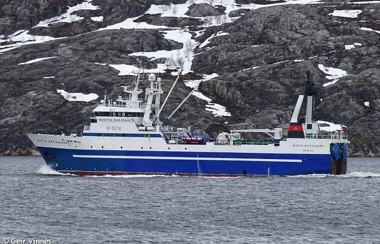 Stord норвежское судно фото С горящего российского траулера в Норвегии эвакуировали 25 человек - NEWS.ru - 2